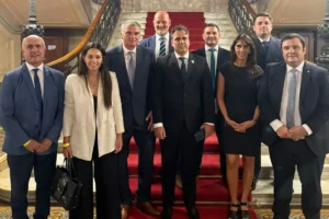 Tensión política en Tucumán: cruce de declaraciones entre el intendente de Yerba Buena y referentes de La Libertad Avanza