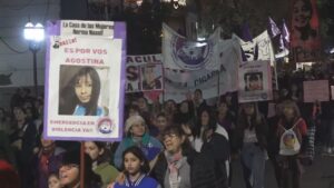 El eco de una lucha que no se apaga: Tucumán marchó con el corazón en la plaza